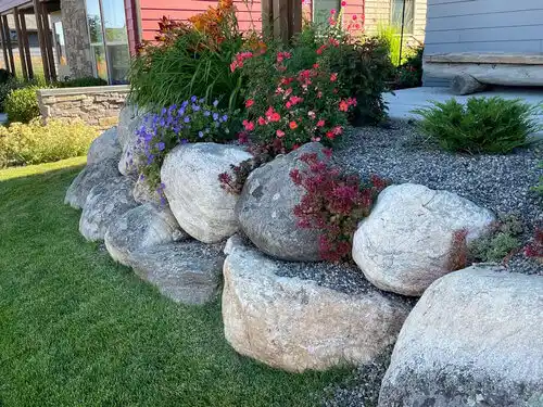 landscaping services Deschutes River Woods